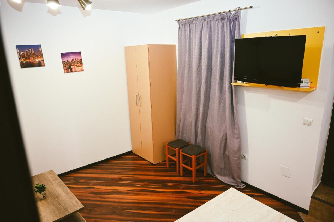 Cozy Apartment Brassó Kültér fotó