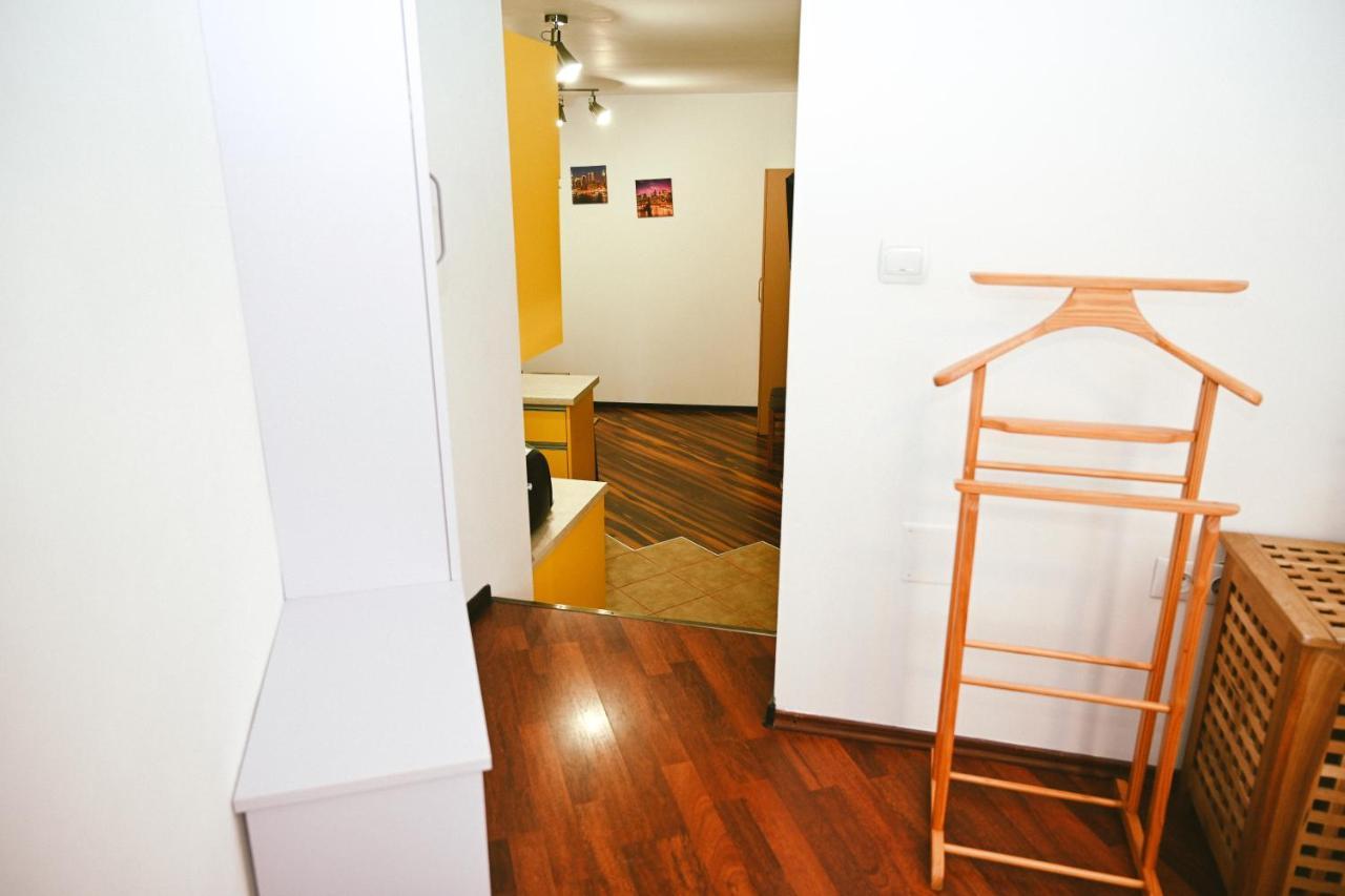 Cozy Apartment Brassó Kültér fotó